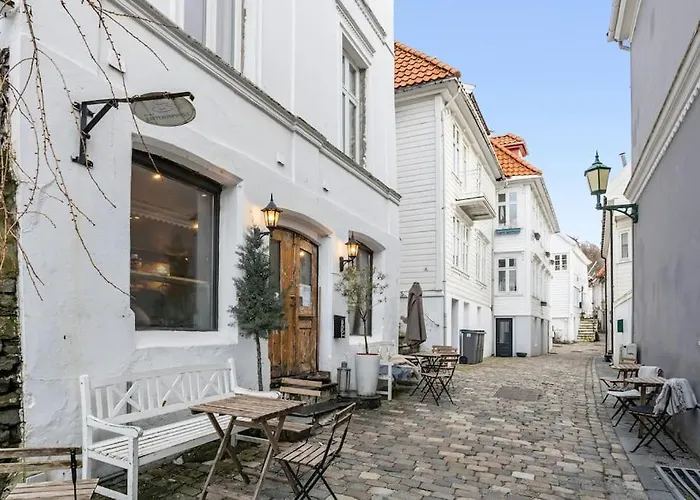 Historisk Hus I Hjertet Av Byen